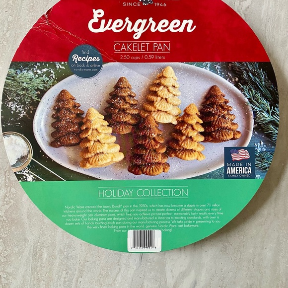 Nordic Ware Evergreen Cakelet Pan in Red - Picture 3 of 6